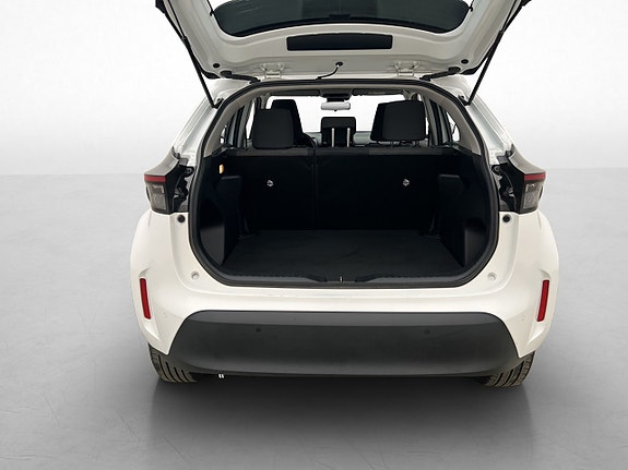 Toyota Yaris Cross 24 of 28