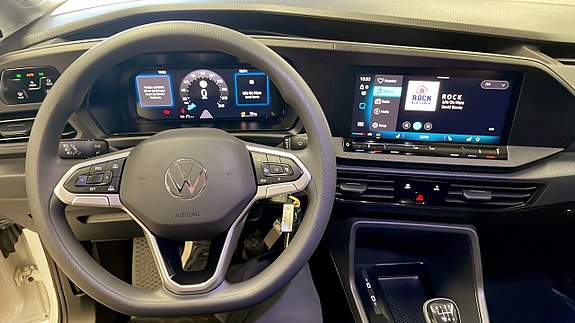 Volkswagen Caddy 10 of 12