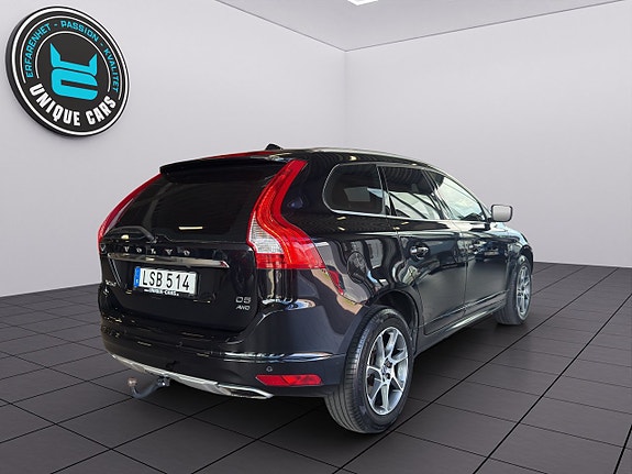 Volvo XC60 3 of 5