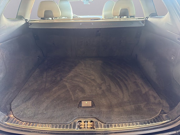 Volvo XC60 5 of 5