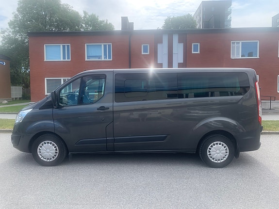Ford Transit Custom 3 of 13