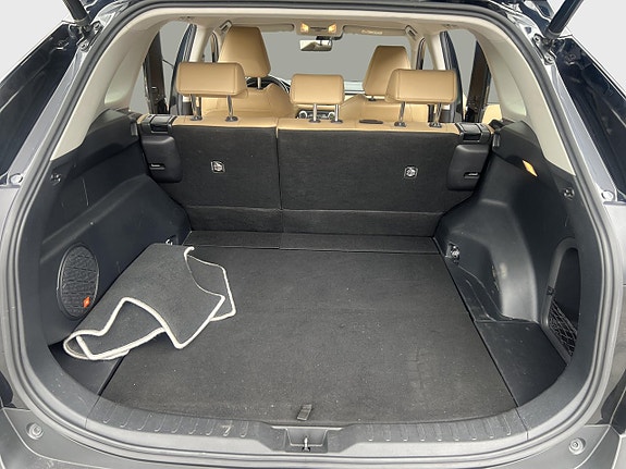 Toyota RAV4 12 of 14