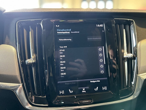 Volvo V90 13 of 15