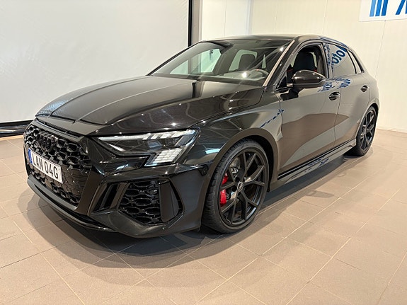 Audi RS3 3 of 5