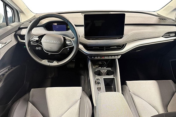 Skoda Enyaq 8 of 15