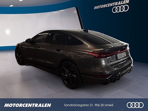 Audi A6 4 of 5