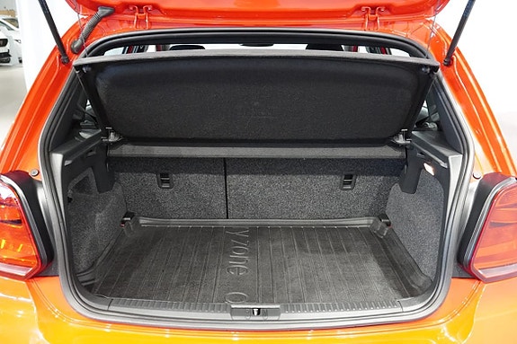 Volkswagen Polo 8 of 13