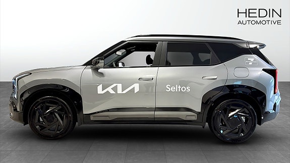 Kia Seltos 4 of 12