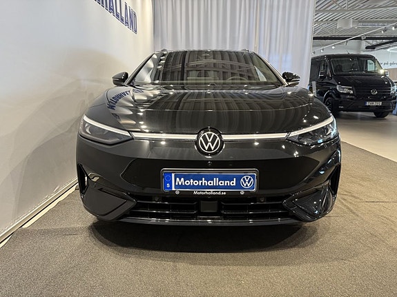 Volkswagen ID.7 4 of 5