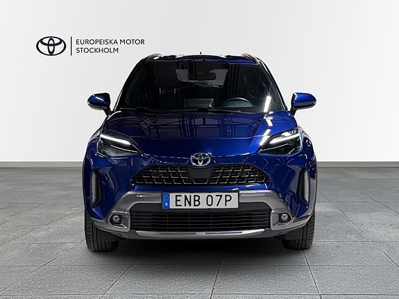 Toyota Yaris Cross 2 of 13