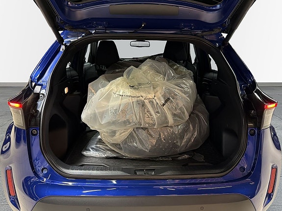 Toyota Yaris Cross 9 of 13
