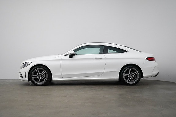Mercedes-Benz C220 d 3 of 24