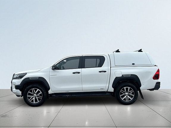 Toyota HiLux 4 of 5