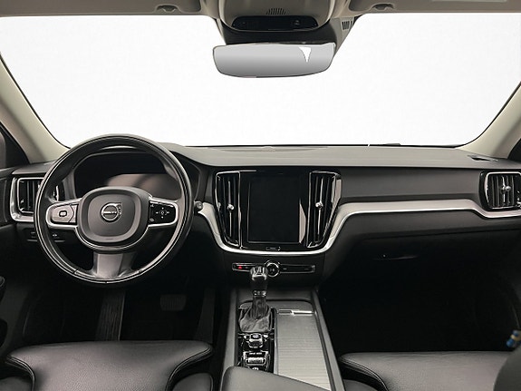 Volvo V60 19 of 30