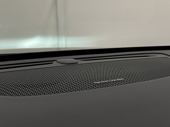 Volvo V60 20 of 30