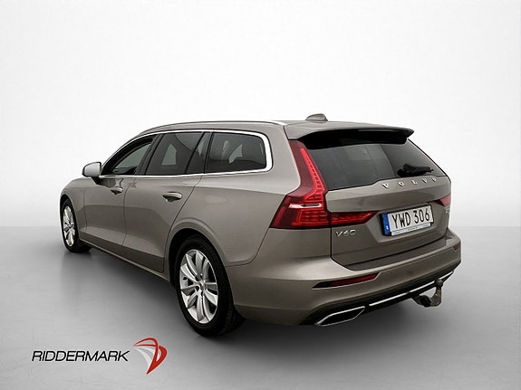 Volvo V60 8 of 30