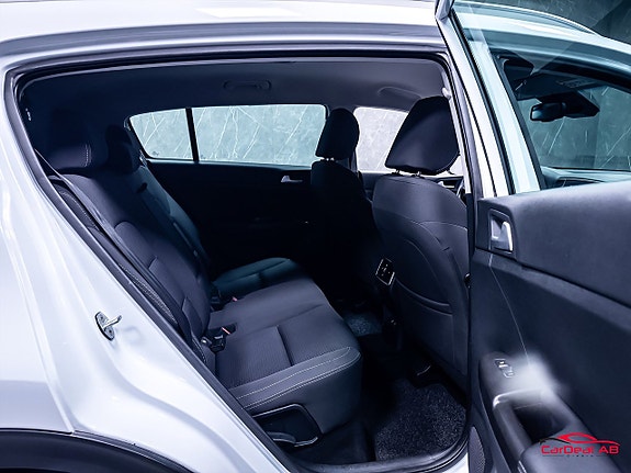 Kia Sportage 16 of 27