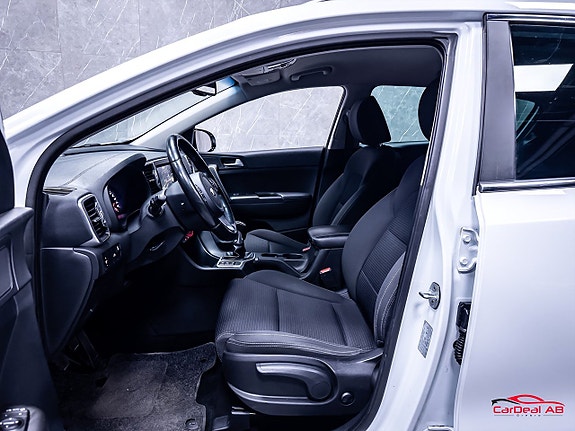 Kia Sportage 10 of 27