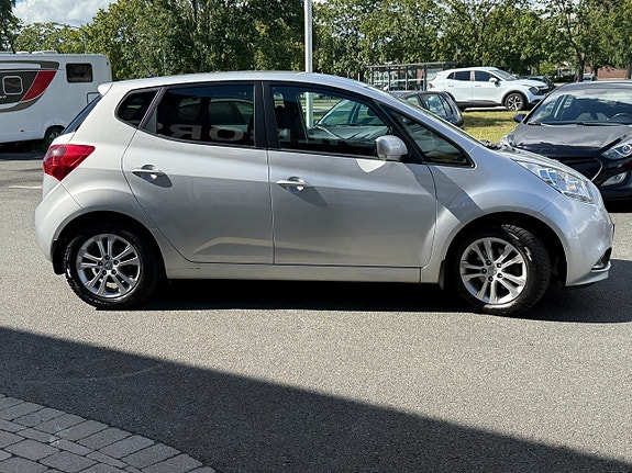 Kia Venga 3 of 5