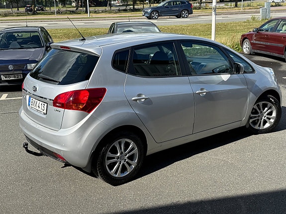 Kia Venga 4 of 5
