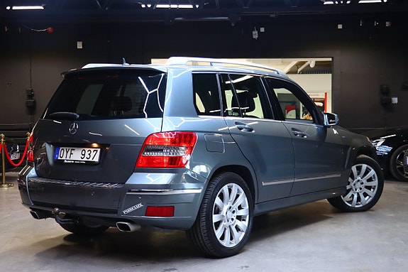 Mercedes-Benz GLK220 5 of 5