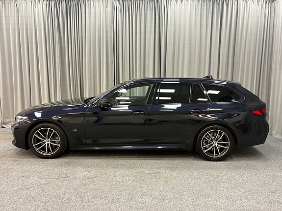 BMW 520d 3 of 15
