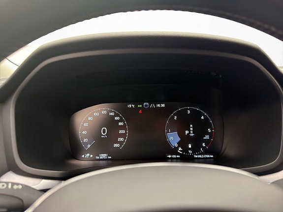 Volvo V60 18 of 30