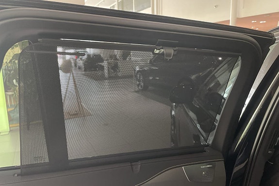 Volvo XC90 17 of 29