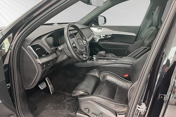 Volvo XC90 7 of 29