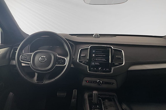 Volvo XC90 9 of 29