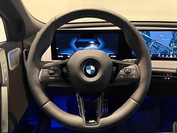 BMW iX 15 of 20
