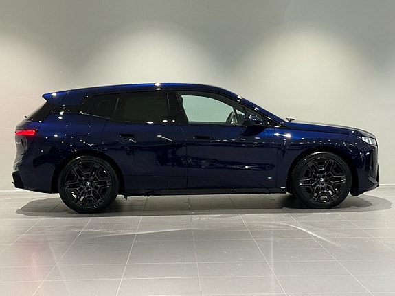 BMW iX 3 of 5