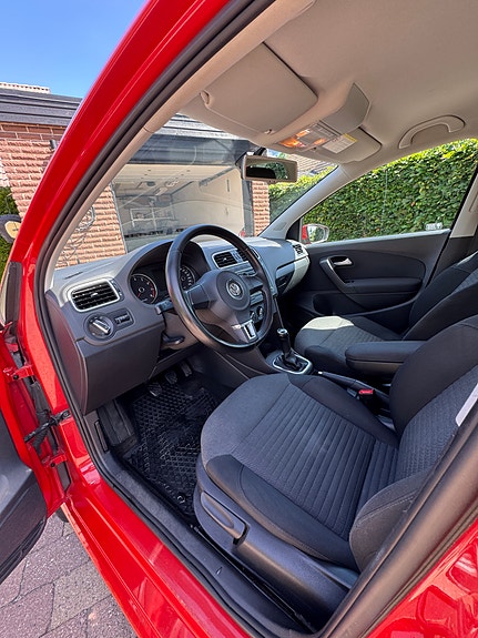 Volkswagen Polo 5 of 5
