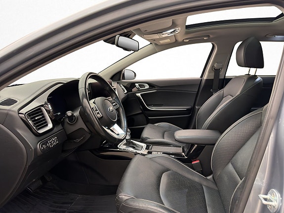 Kia Ceed 12 of 30