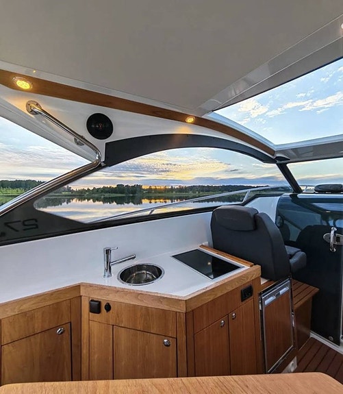 Grandezza 27 OC / Volvo Penta 260HK / 2014 / 6 407 kr/mån 3 of 5
