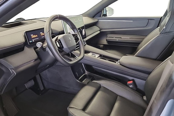 Polestar 4 14 of 21