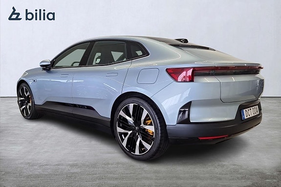 Polestar 4 2 of 21