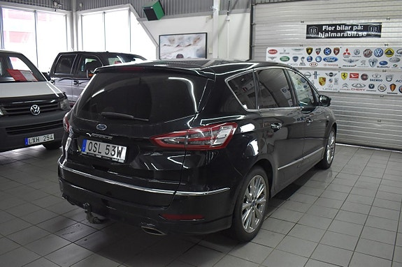Ford S-MAX 2 of 5