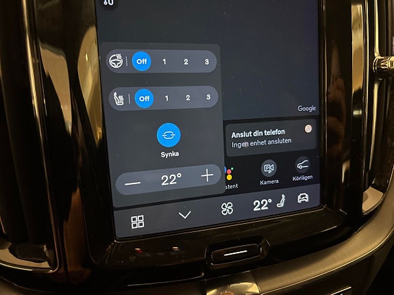 Volvo XC60 15 of 19
