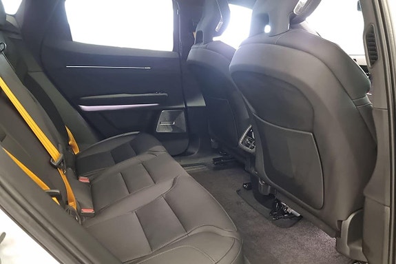 Polestar 3 9 of 23