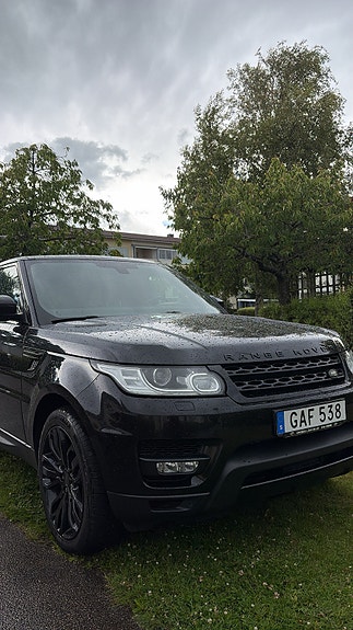 Land Rover Range Rover Sport 2 of 5