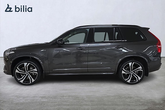 Volvo XC90 3 of 5
