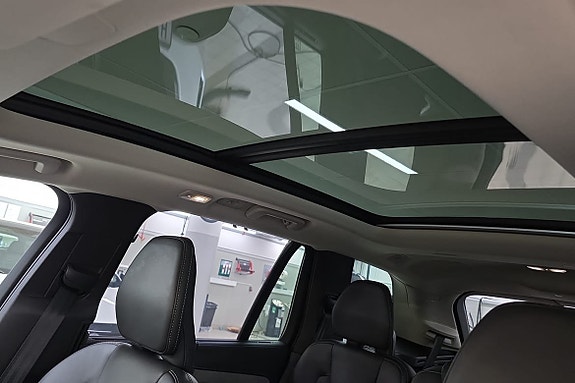 Volvo XC90 25 of 26