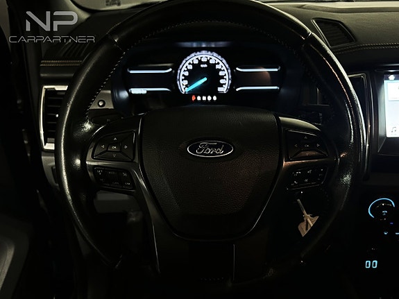 Ford Ranger 14 of 27