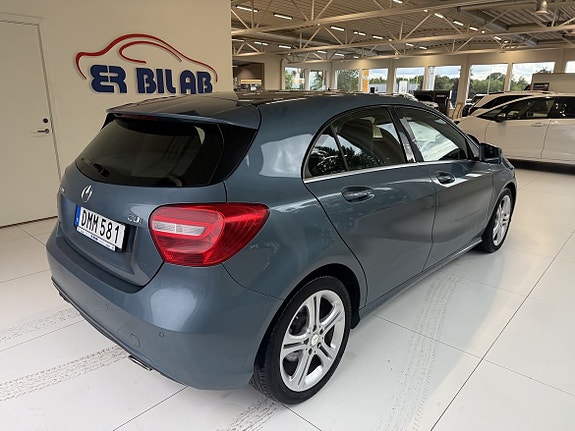 Mercedes-Benz A200 4 of 5
