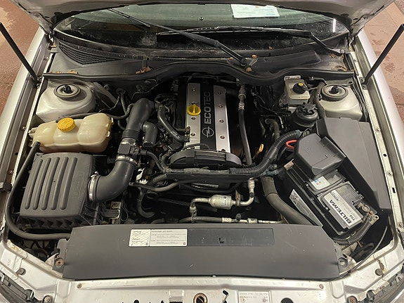Opel Omega 8 of 12
