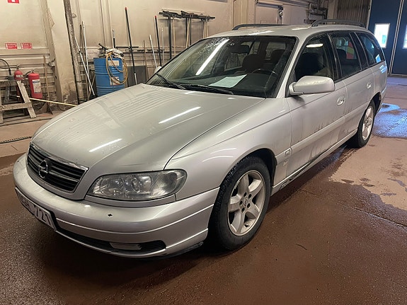 Opel Omega 2 of 5