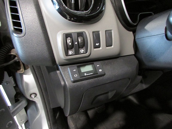 Renault Trafic 14 of 18