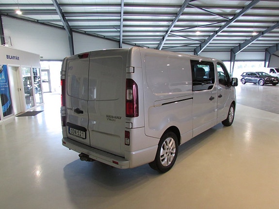 Renault Trafic 5 of 18