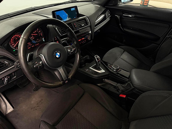 BMW M140i 13 of 20